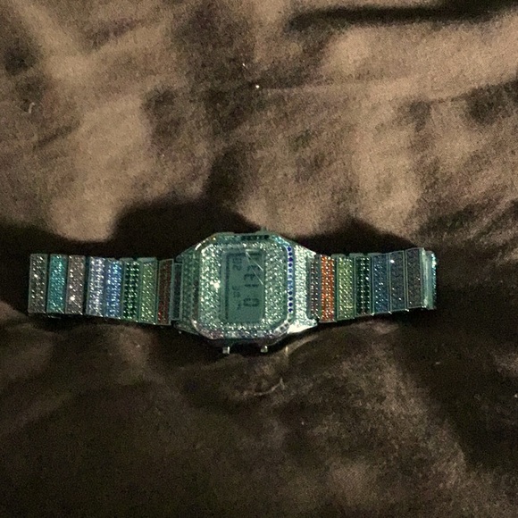 watch iced out - Picture 4 of 8